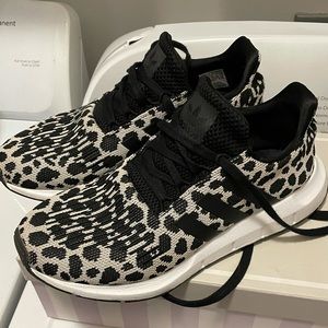 Adidas Swift Run Leopard Cheetah